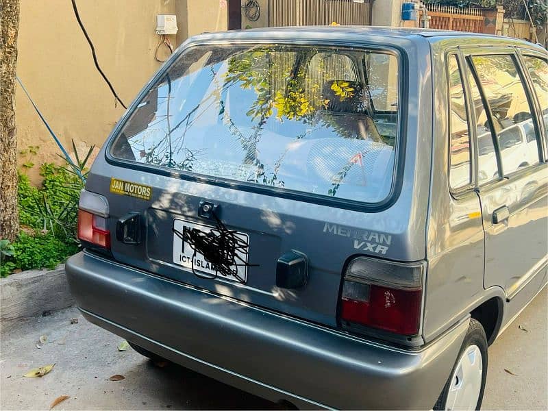 Suzuki Mehran VXR 2015/16 1