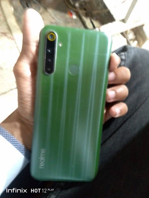 realme 6i 6/128 0