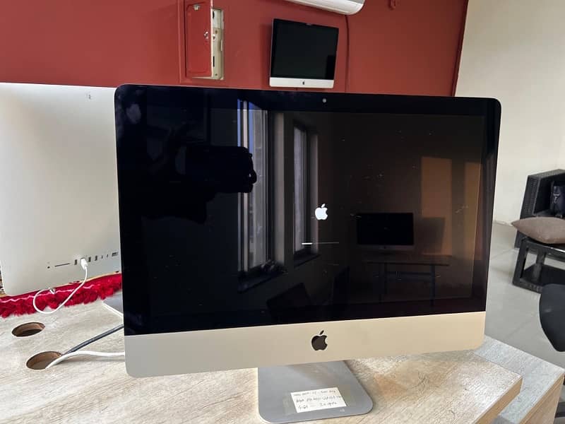 Apple iMac 2017 21.5 4k display iMac 2013. . 2014. . 2015. . 2017. . 2019 3