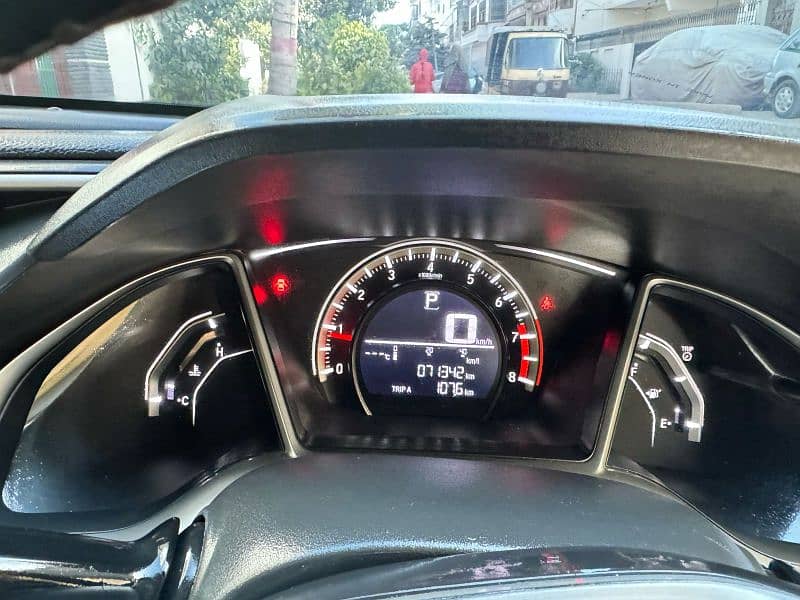 Honda Civic X UG PACKAGE 2017 4