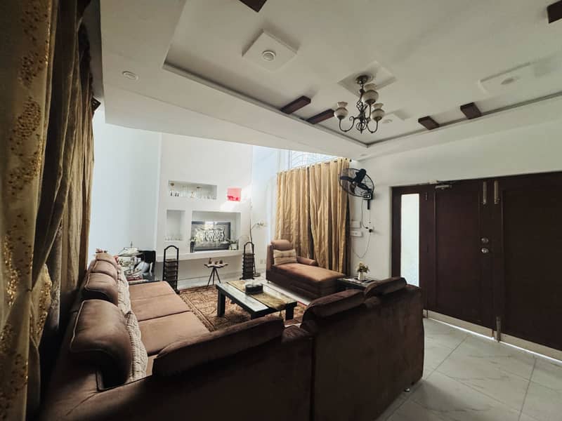 8 Marla Safari Home facing park Available For Sale In Bahria Town Lahore 1