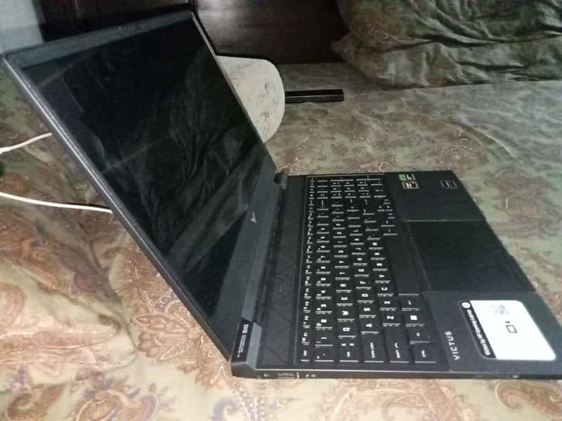 hp gaming laptop 15-fb2082wm 2