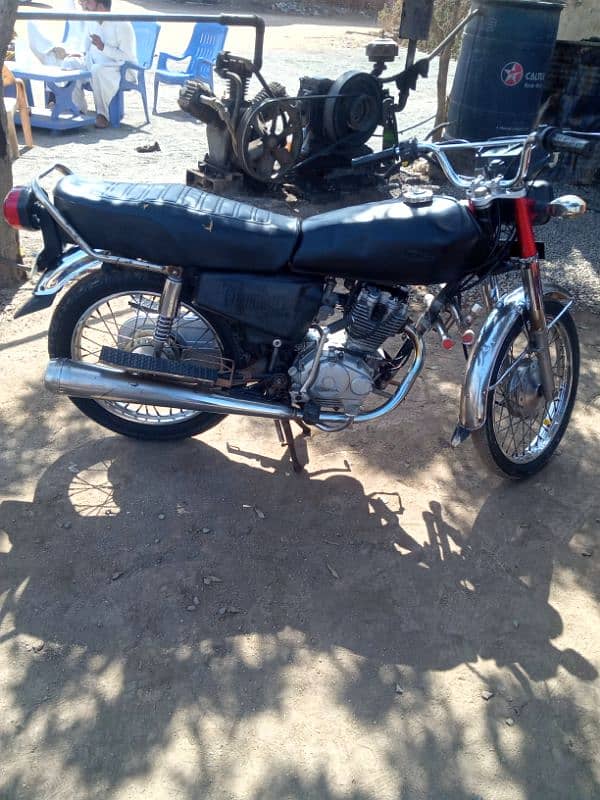 Honda 125/2010 model Sargodha nbr dacoment cler 2