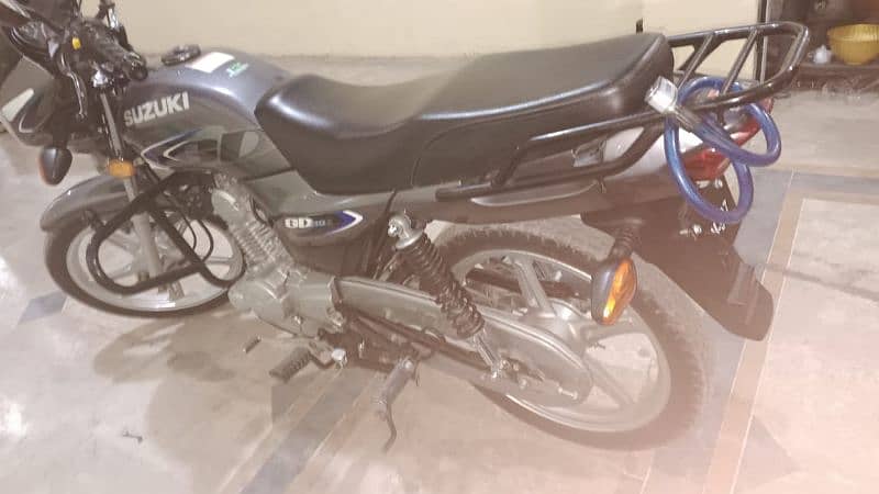 Suzuki Gd 110 2