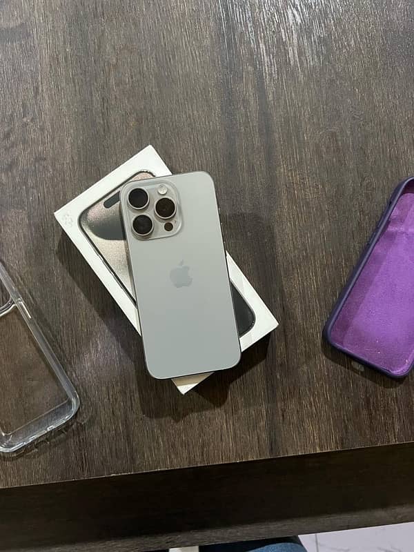 Iphone 15 pro Jv Natural Titanium 128 Gb with box 97 Battery 0