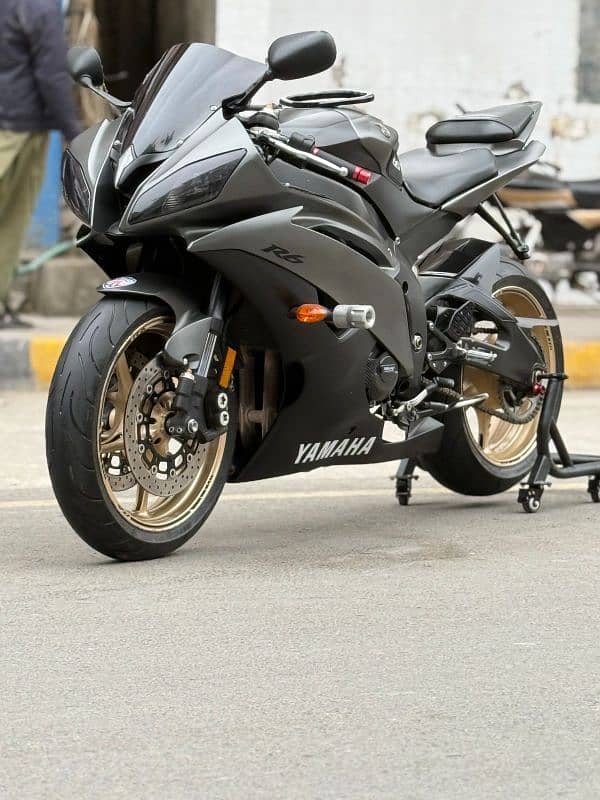 yamaha R6 0