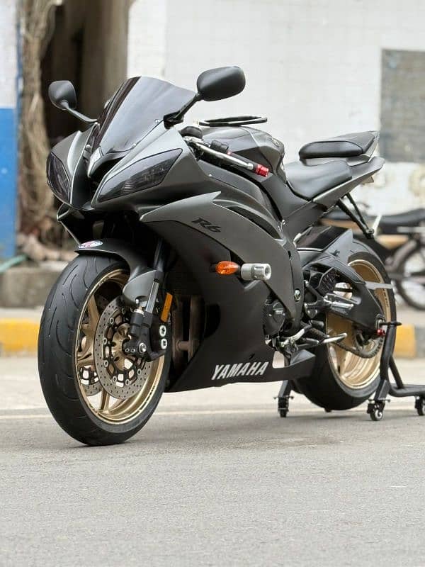 yamaha R6 5