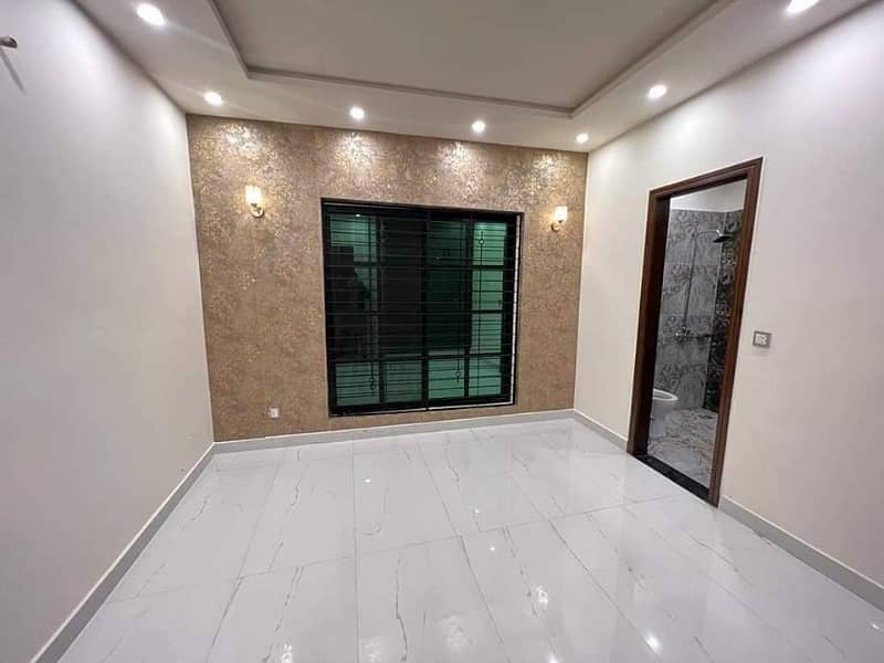 1 Kanal Portion For Rent With Solar System OPP DHA Phase 5 8