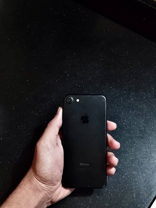 Iphone 7 New condition| PTA APPROVED| 128GB 4