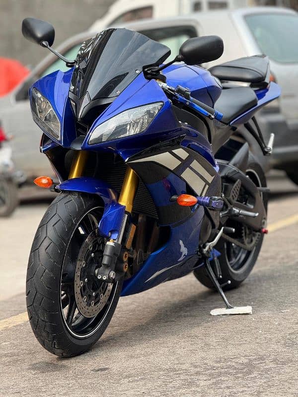 yamaha R6 2012 1