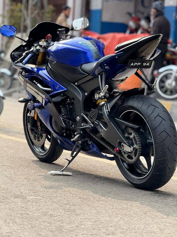 yamaha R6 2012 8