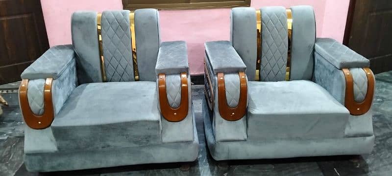 10/10 sofa set argent sale 03122046905 Call me 3