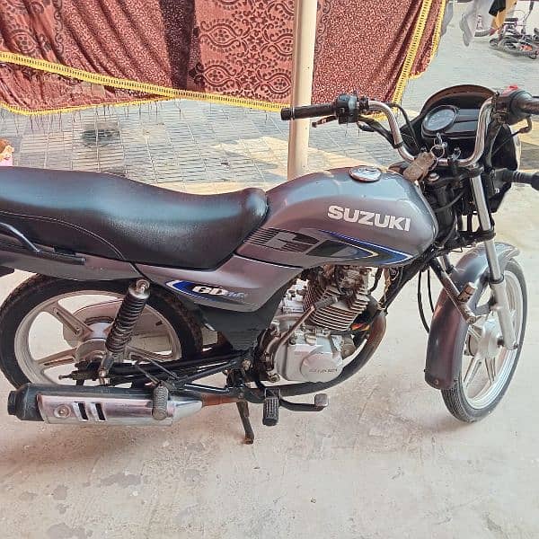 suzuki gd 110s 2