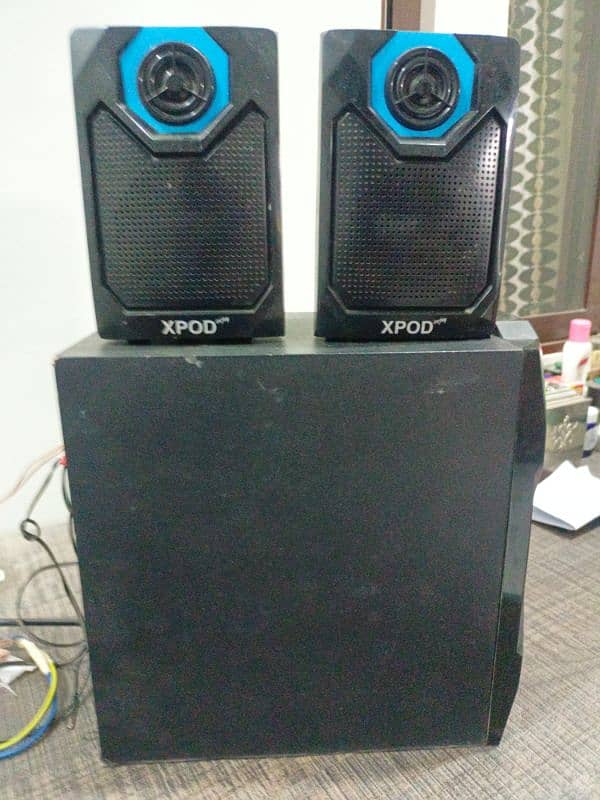 XPOD SPEAKER 1