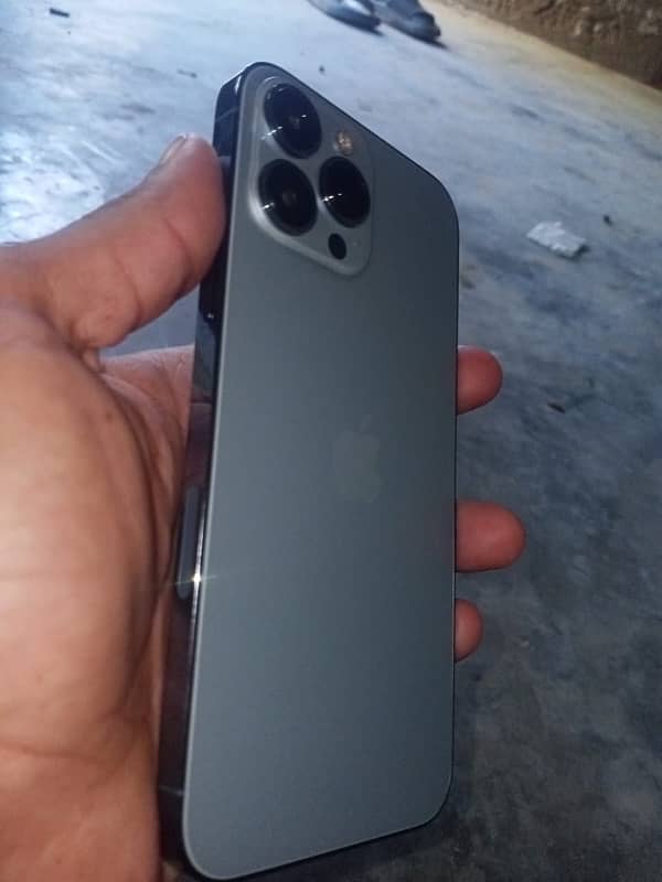 iPhone 13 pro max 120 fps for pubg best only buyer contact me no time 0