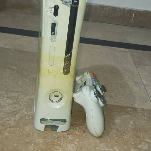 XBOX 360(512gb). BROKEN 0