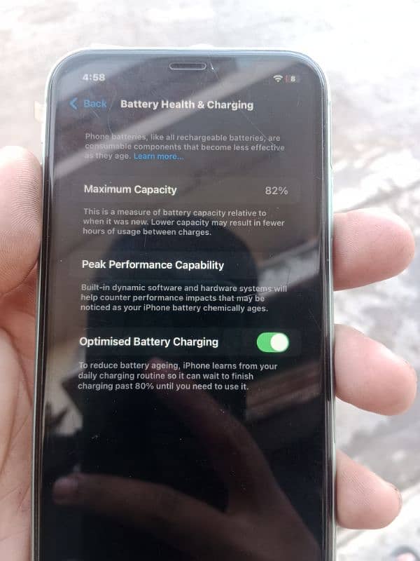 iphone 11 64gb non active non pta82 battery health 4