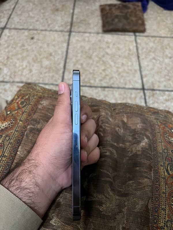 Iphone 13 Pro Max Sierra Blue 2