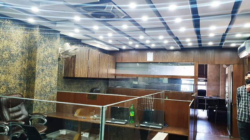 800 sqft Fully Furnished Office Original Pics Main Boulevard Gulberg For Rent 2