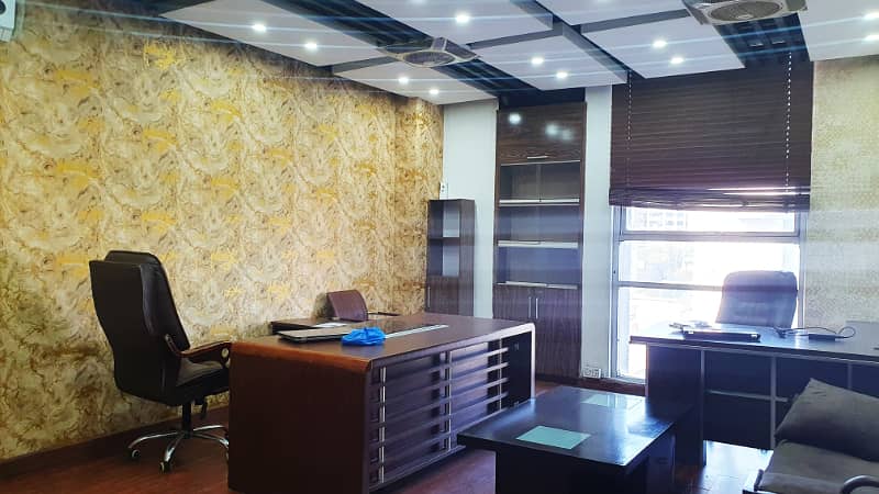 800 sqft Fully Furnished Office Original Pics Main Boulevard Gulberg For Rent 4