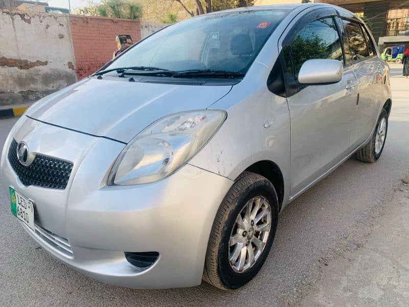 Toyota Vitz 2007 model 2012 register totally untouched. . 2