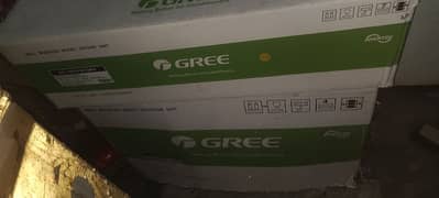 GREE 1.5ton DC inverter heat and cool only one month use