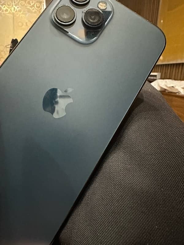 IPHONE 12 pro max Pacific blue 0