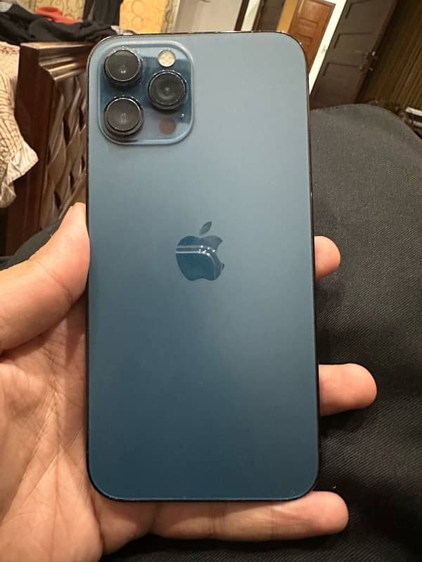 IPHONE 12 pro max Pacific blue 2