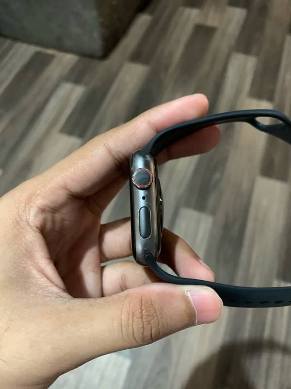 apple watch series 5 8