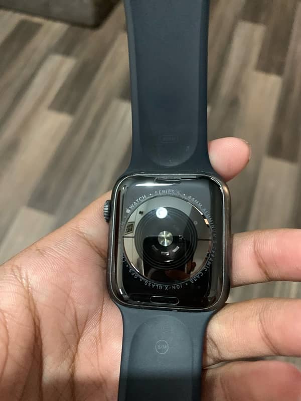 apple watch series 5 9