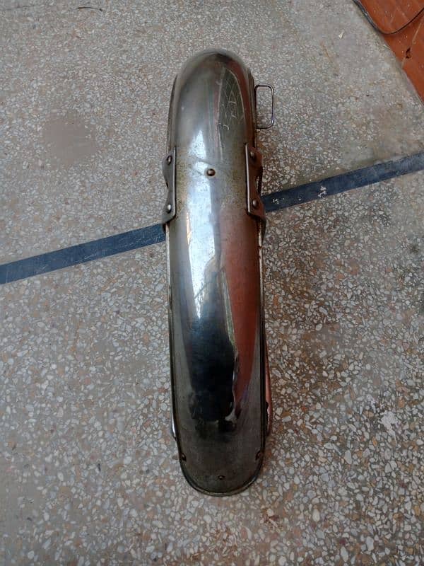 honda 125 original genuine front mudguard 0