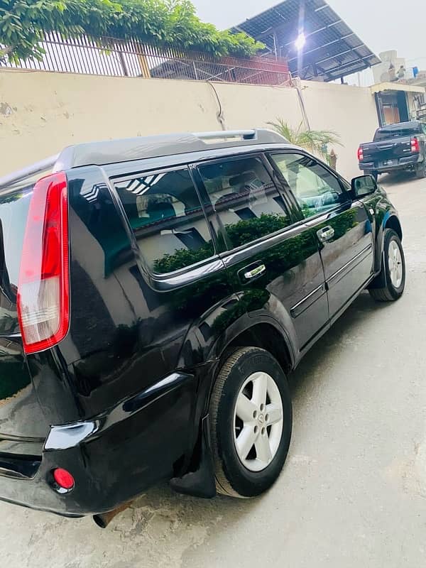 Nissan X Trail 2006 model total original condition 4