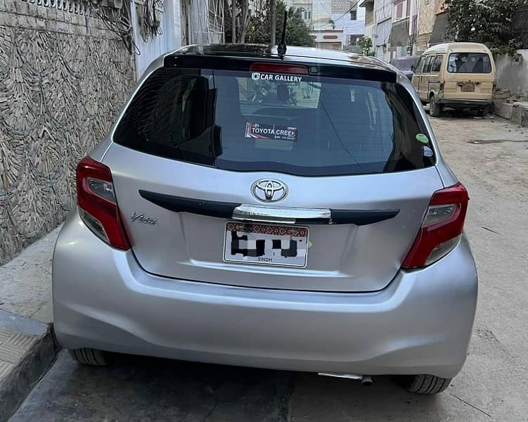 Toyota Vitz 2014 3