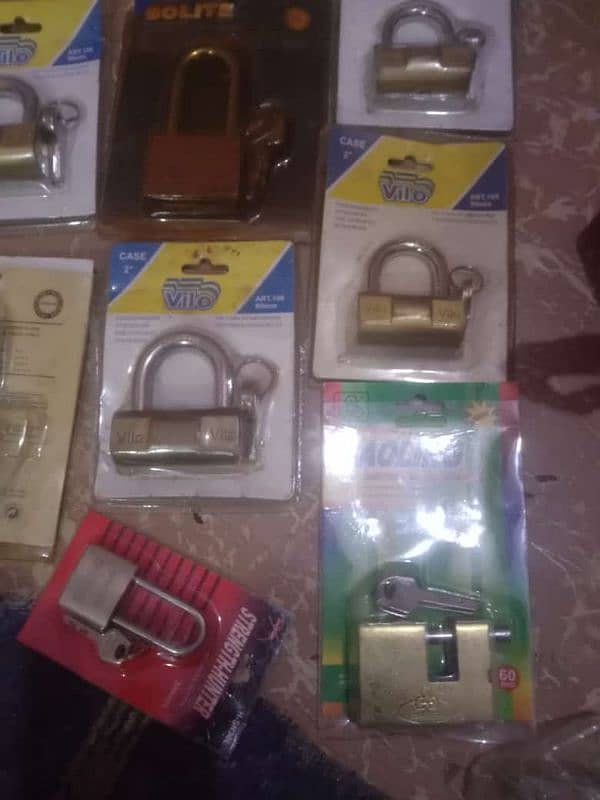 pad lock available ph 03148018283 1