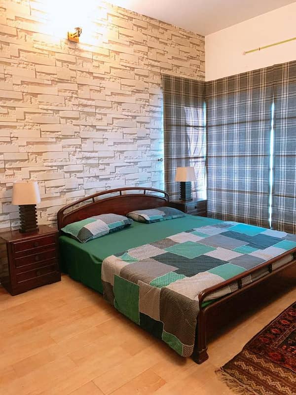 DHA LAHORE PHASE 4 1-BEDROOM FURNISH AVAILABLE AT PRIME LOCATION NEAR GOLDCREST MALL 15