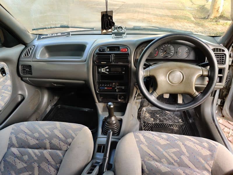 Suzuki Baleno 2003 15