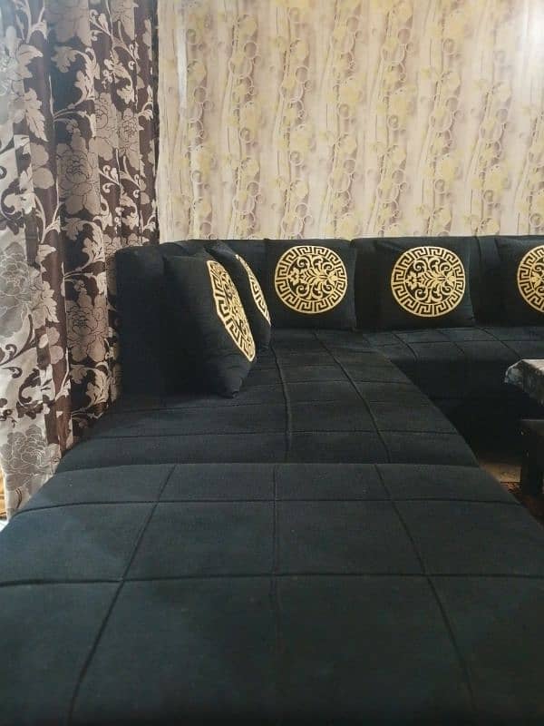 Luxury Black & Gold Sofa set 1