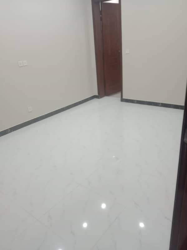 BRAND NEW HOUSE FOR SALE IN THE HEART OF LAHORE 8