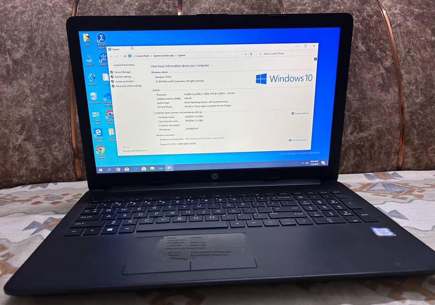 Laptop Urgent Sell ( Core i3 7th Generation) single hand uses 1