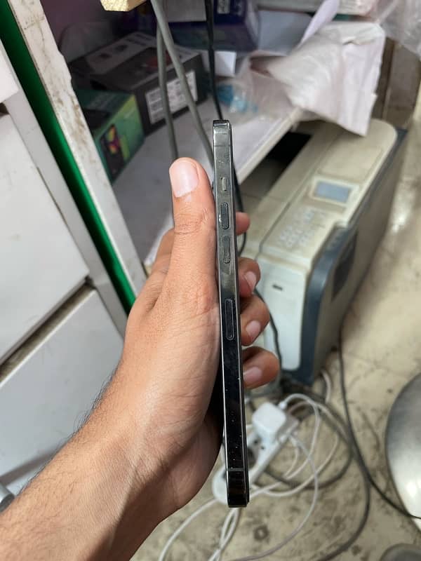 iphone 12 pro Max 256Gb Non Pta Pannel Change 3