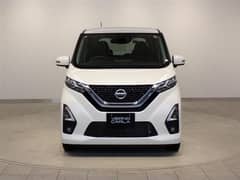 Nissan Dayz Highway Star s hybrid x propilot