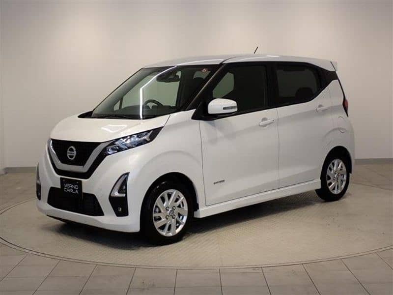 Nissan Dayz Highway Star s hybrid x propilot 2