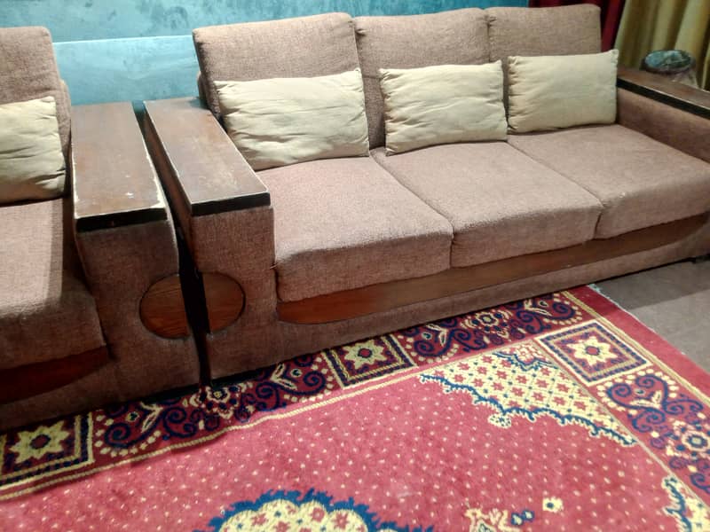 slightly used sofa set 3 2 1 seater 0