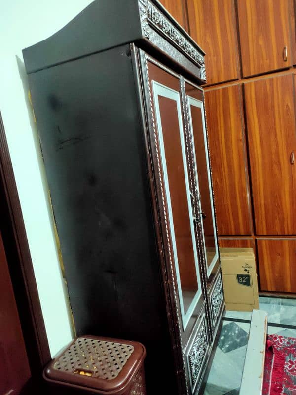 Big Size Almari For Sale Wooden 2