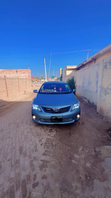 Toyota Corolla Altis 2010 3