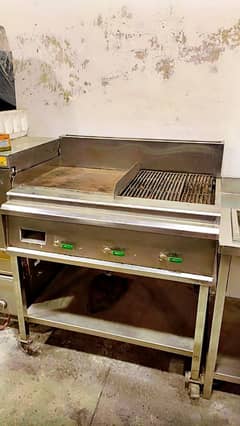 hot plate with grill used, deep fryer breading table pizza oven