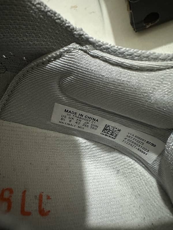 Adidas Ultraboost 21 original, one hour use only 1