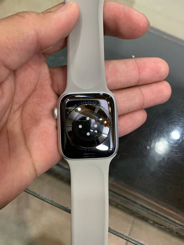 Apple Watch Series 6 44mm 2