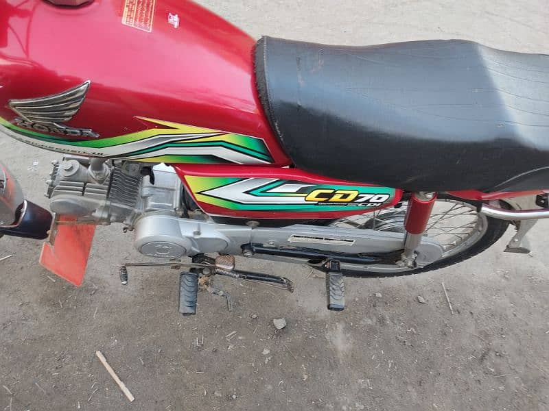 Honda CD 70 2023 3