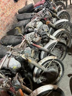 Honda 125 Tyar krny waly